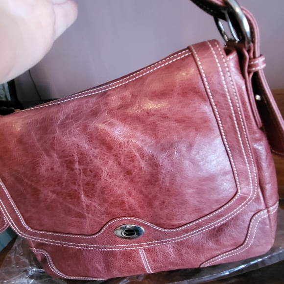 Brand new Soprano leather bag - Picture 9 of 11